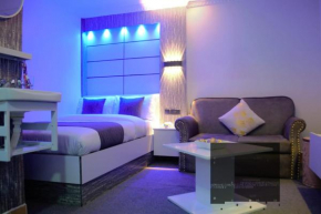 Skylight Studio Apartments